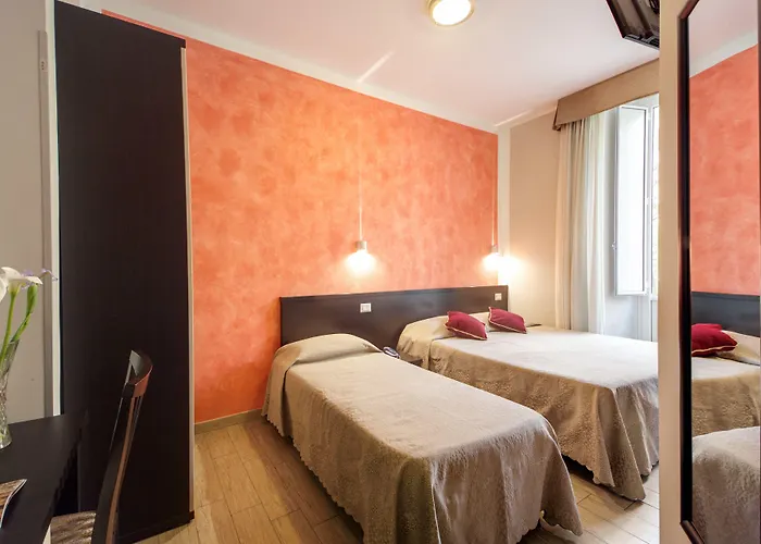 Oda ve Kahvaltı Buonarroti Roma