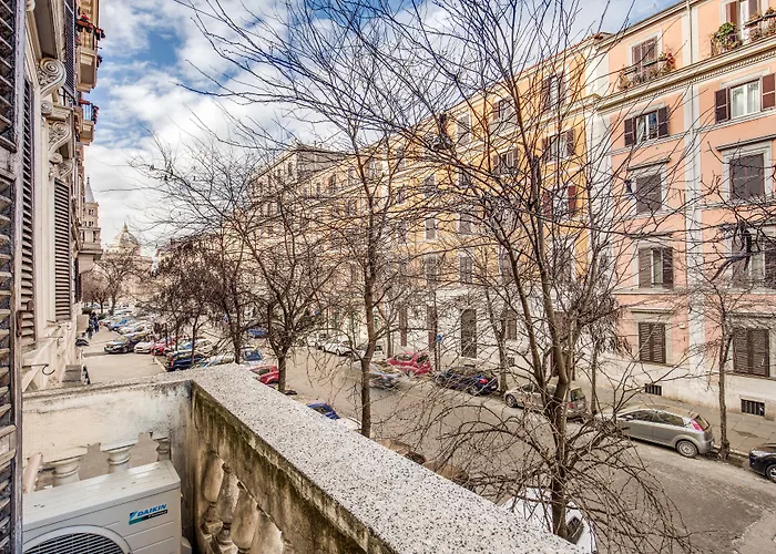 Oda ve Kahvaltı Buonarroti Roma